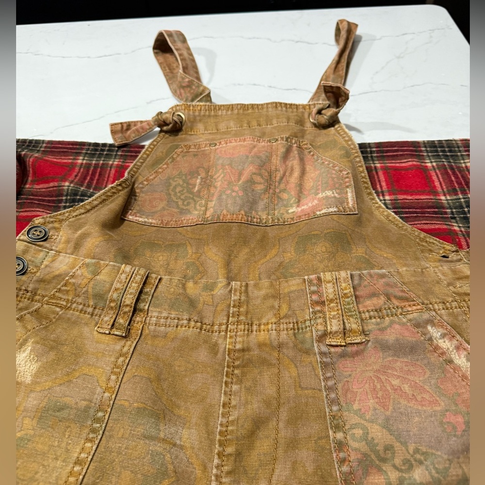 NWTs Pilcro The Wanderer Overalls Size 27